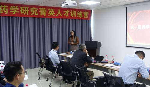 不朽情缘mg官网制剂部高级主任周晓堂