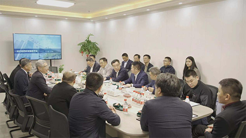 十二届全国政协副主席马培华、中国中小商业企业协会名誉会长董树奎一行人莅临不朽情缘mg官网